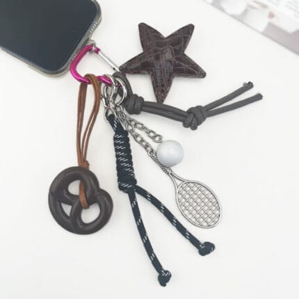 Crocodile Style Pentagram rackets Keychain 7 in 1 - Image 3