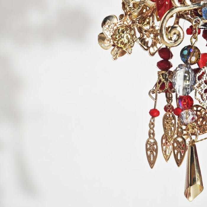 Red&Gold Onyx Style Gold Wing with Tassel Pen - Image 3
