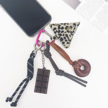 Triangles White speckles bag Donut Keychain 7 in 1 - Image 3